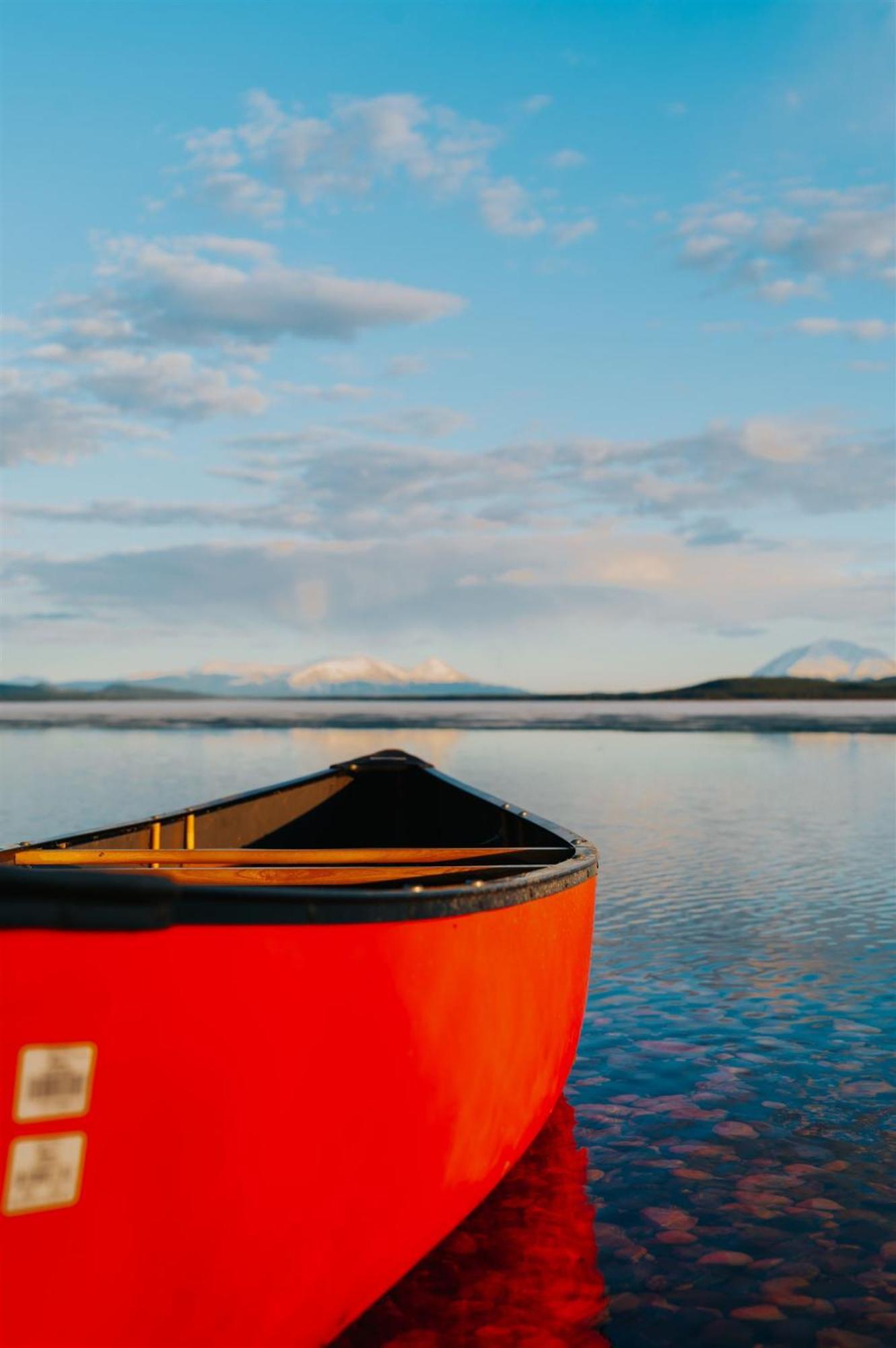 Little Atlin Lodge Tagish Ngoại thất bức ảnh