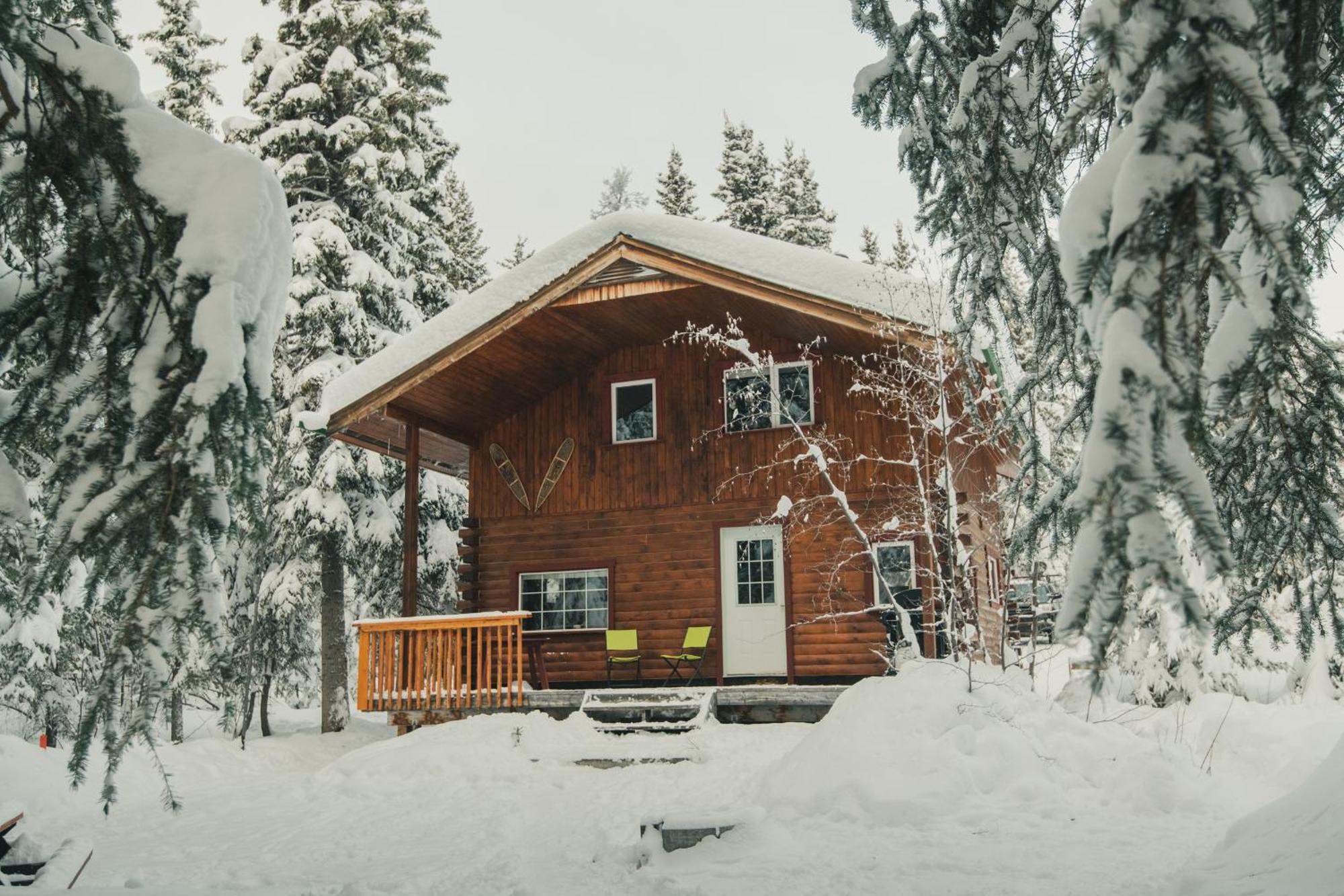 Little Atlin Lodge Tagish Ngoại thất bức ảnh