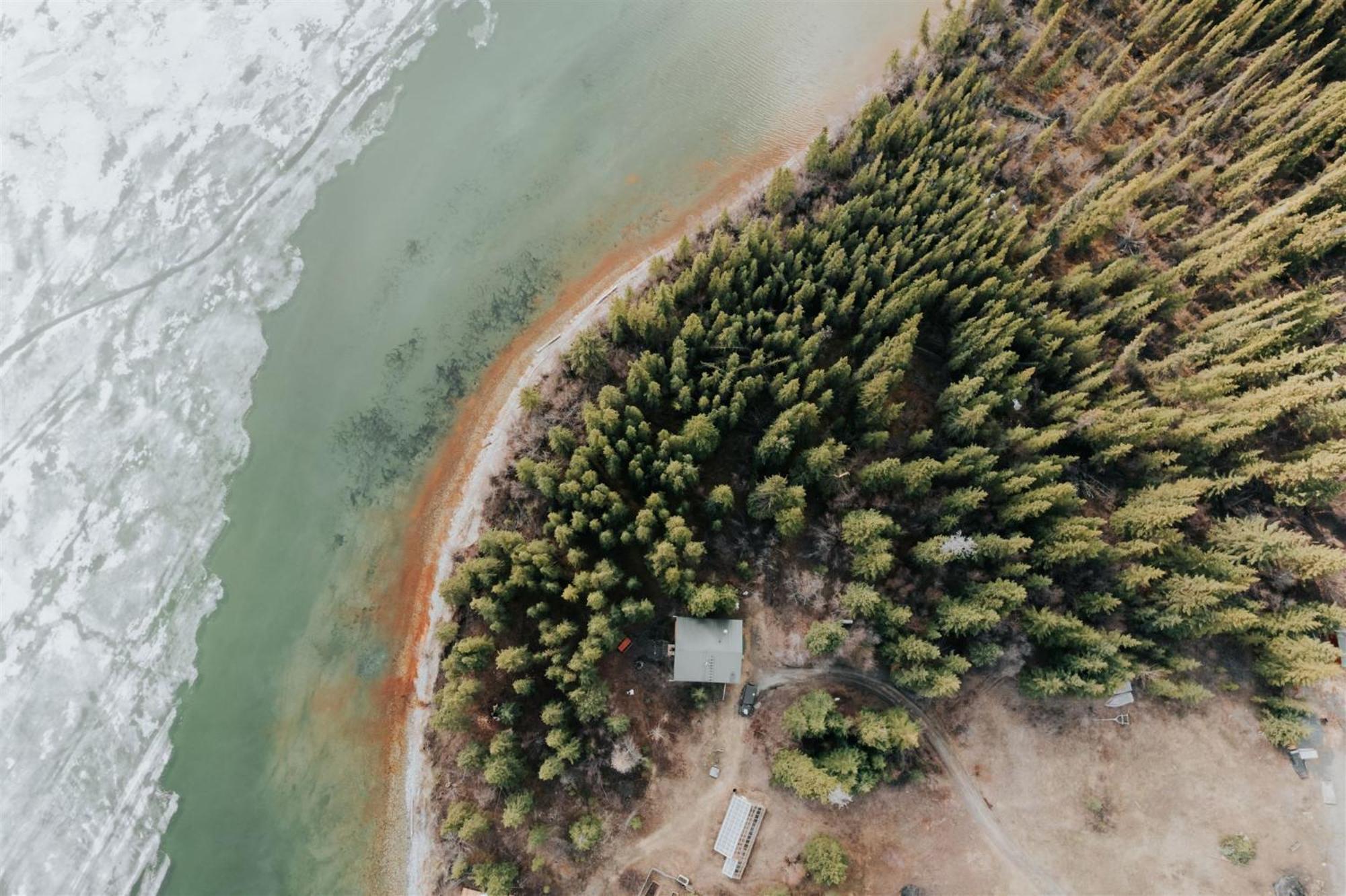 Little Atlin Lodge Tagish Ngoại thất bức ảnh