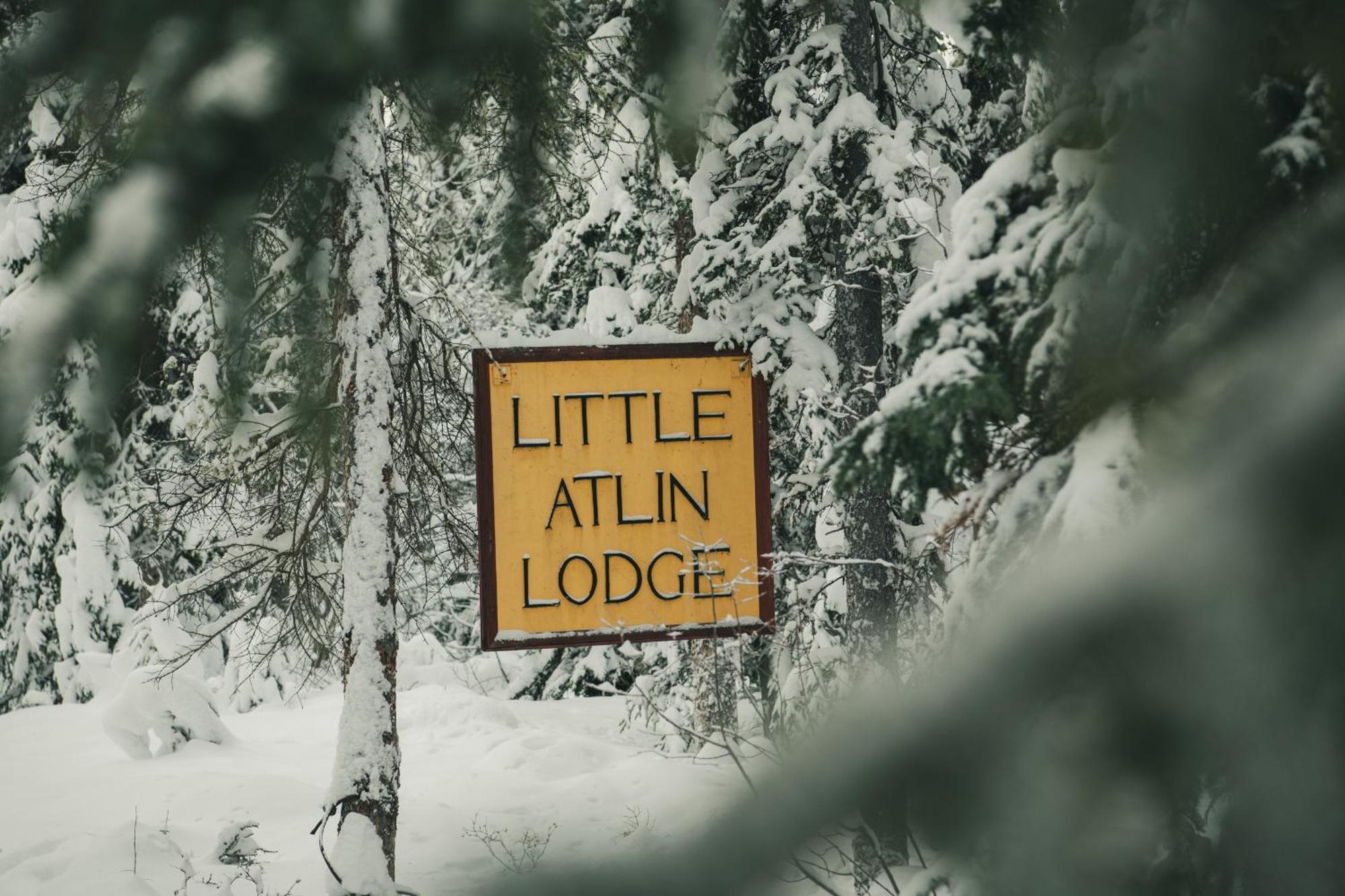 Little Atlin Lodge Tagish Ngoại thất bức ảnh